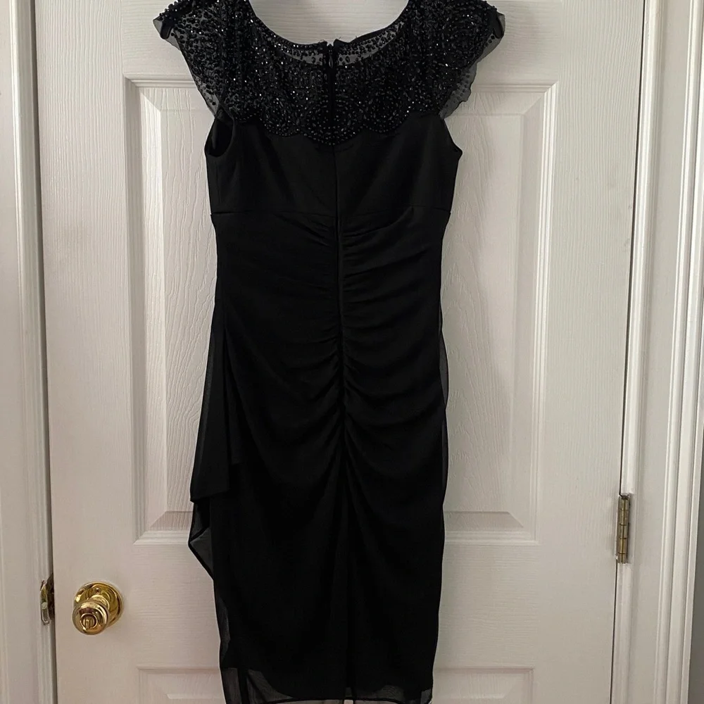 Cache Dress - Picture 4 of 8